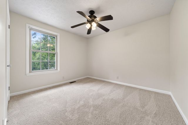 235 Savely Dr, Hendersonville, TN 37075