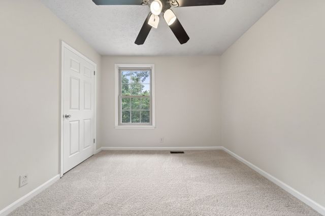 235 Savely Dr, Hendersonville, TN 37075