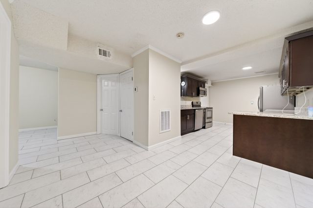 235 Savely Dr, Hendersonville, TN 37075