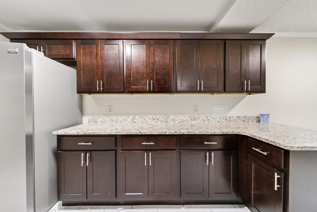 235 Savely Dr, Hendersonville, TN 37075