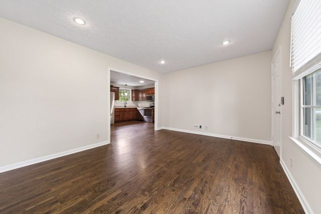 235 Savely Dr, Hendersonville, TN 37075