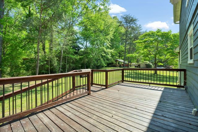 225 E Massachusetts Avenue, Whitwell, TN 37397