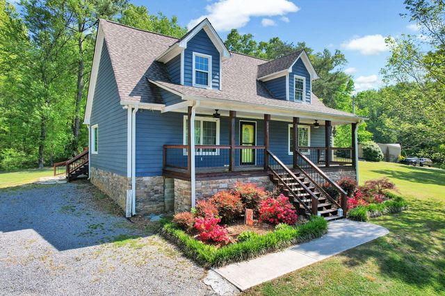 225 E Massachusetts Avenue, Whitwell, TN 37397