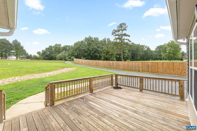 2276 SHILOH CHURCH RD, Palmyra, VA 22963