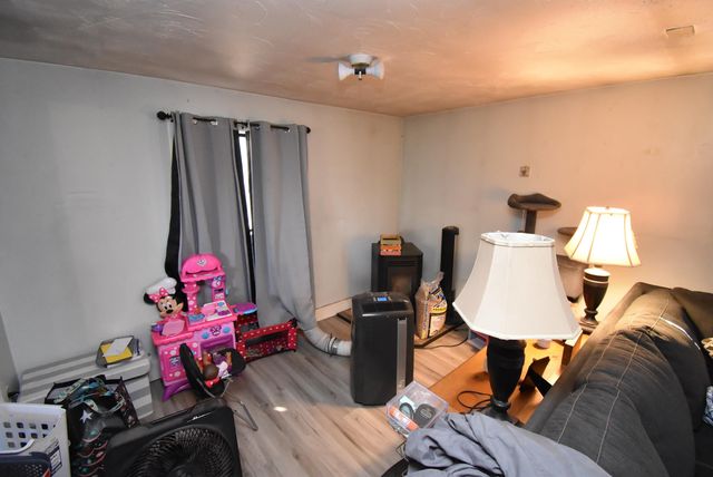 10117 S Electric St, Four Lakes, WA 99004