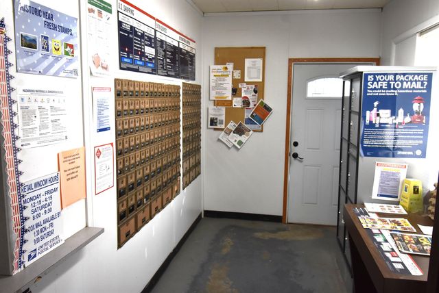 10117 S Electric St, Four Lakes, WA 99004