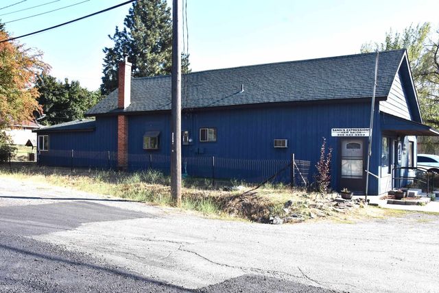 10117 S Electric St, Four Lakes, WA 99004