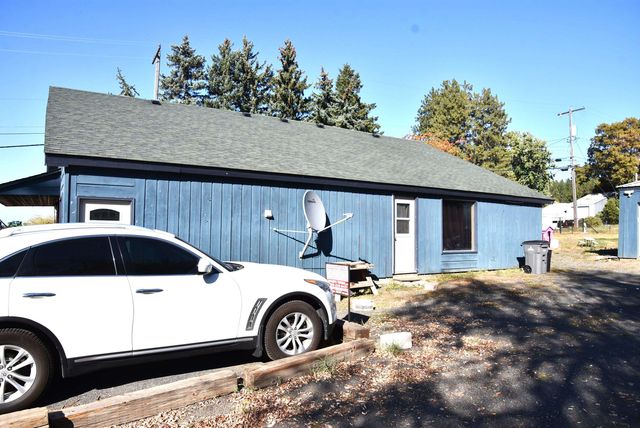 10117 S Electric St, Four Lakes, WA 99004