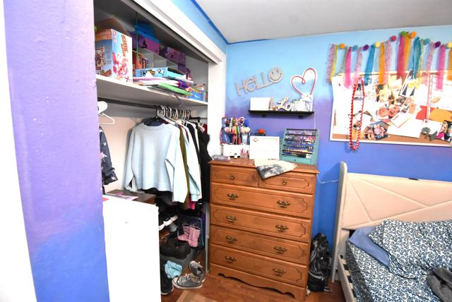 10117 S Electric St, Four Lakes, WA 99004