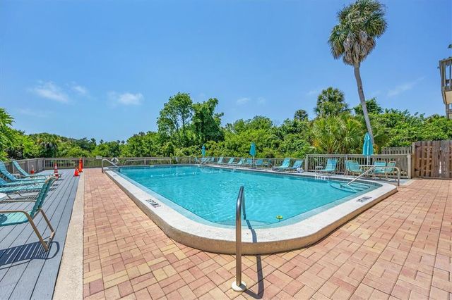 207 WOODLAND DRIVE 207, Osprey, FL 34229