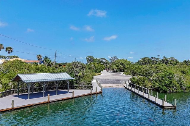 207 WOODLAND DRIVE 207, Osprey, FL 34229