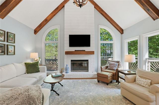 880 Randall Court NW, Marietta, GA 30064