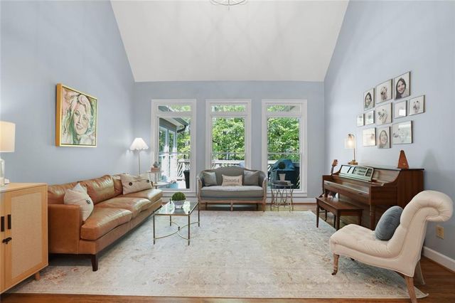 880 Randall Court NW, Marietta, GA 30064