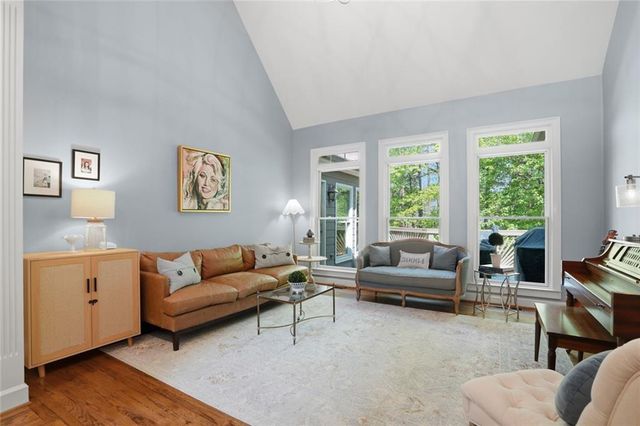 880 Randall Court NW, Marietta, GA 30064