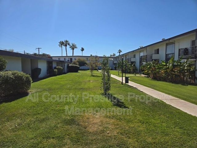 3308 E Camelback Road, Phoenix, AZ 85018