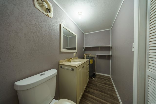 270 Dry Bone Rd, Ash Flat, AR 72513