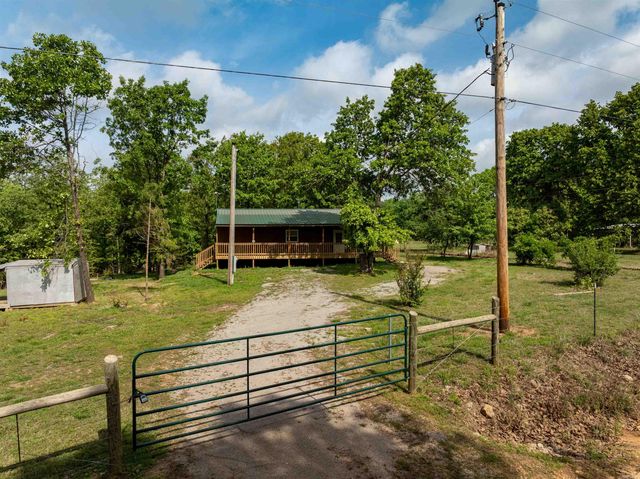 270 Dry Bone Rd, Ash Flat, AR 72513