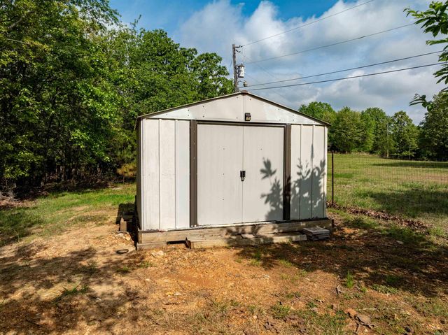 270 Dry Bone Rd, Ash Flat, AR 72513