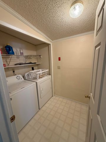 10 James Circle, St. Albans Town, VT 05478