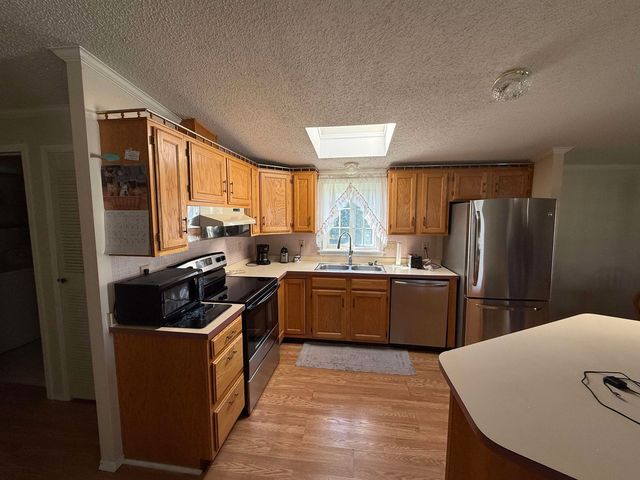 10 James Circle, St. Albans Town, VT 05478