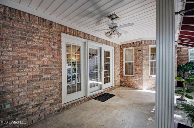 320 Woodhollow Cove, Brandon, MS 39047