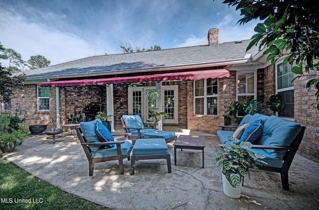 320 Woodhollow Cove, Brandon, MS 39047