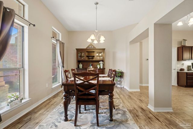 2184 Liberty Loop Rd, Cantonment, FL 32533