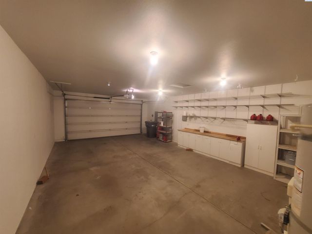 3509 S Johnson Street, Kennewick, WA 99336