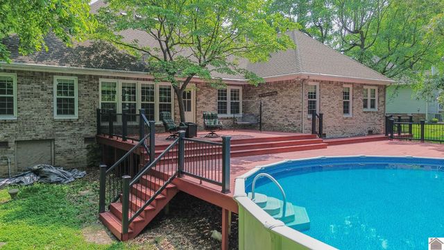 110 Downing Cove, Paducah, KY 42001