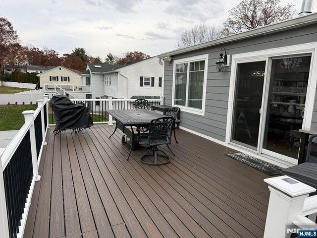 277 Columbia Terrace, Paramus, NJ 07652