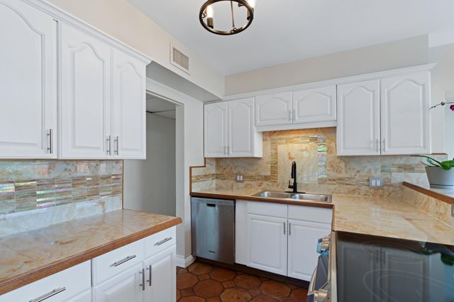 215 Columbia Drive, Lake Worth Beach, FL 33460