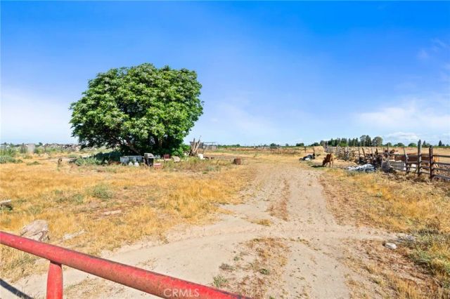 12656 E Nebraska Ave, Selma, CA 93662