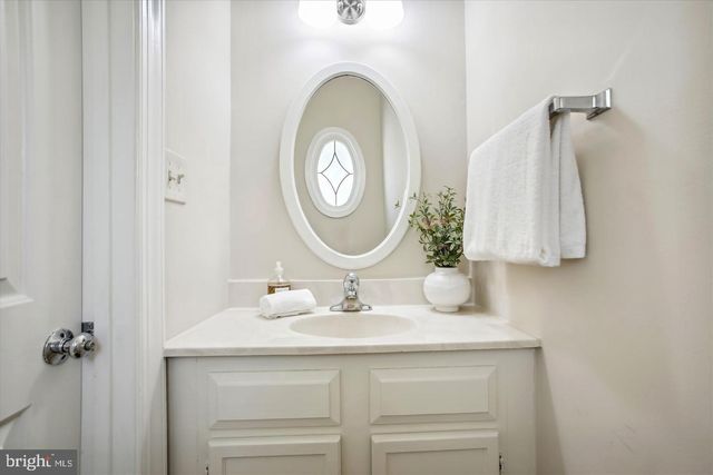 2041 WESTMORELAND ST, Falls Church, VA 22043