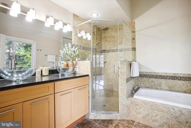 2041 WESTMORELAND ST, Falls Church, VA 22043
