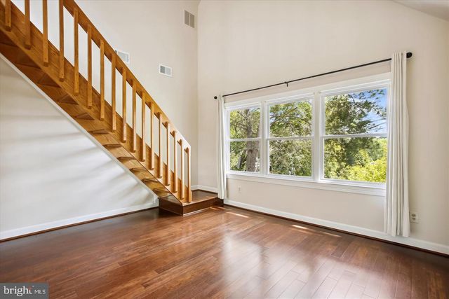 2041 WESTMORELAND ST, Falls Church, VA 22043