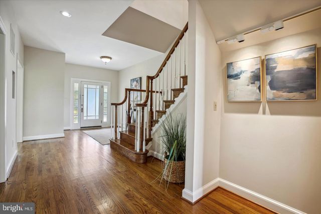 2041 WESTMORELAND ST, Falls Church, VA 22043