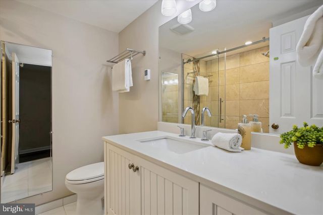 2041 WESTMORELAND ST, Falls Church, VA 22043