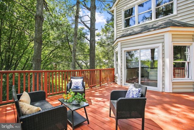 2041 WESTMORELAND ST, Falls Church, VA 22043