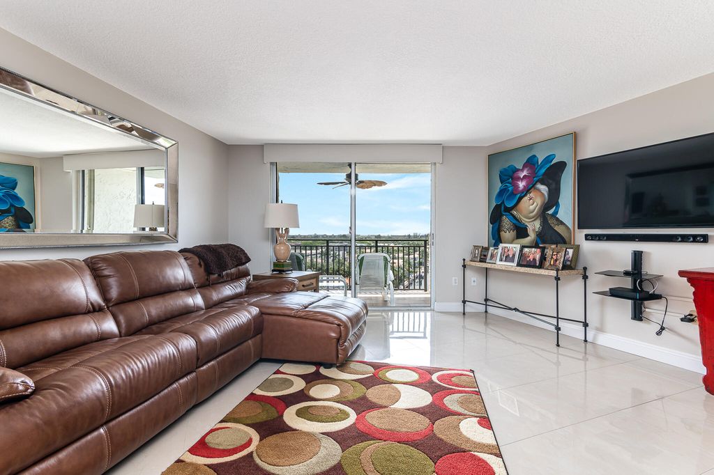 Image 2 of property listing at 3912 S Ocean Boulevard 911, Highland Beach, FL 33487