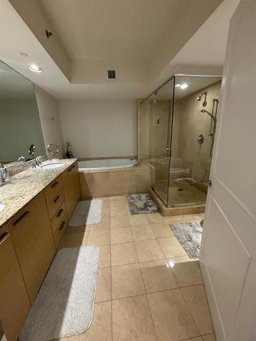 1830 S OCEAN DR 2004, Hallandale Beach, FL 33009