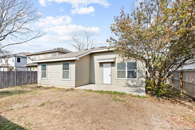 9014 Spiral Woods, Universal City, TX 78148
