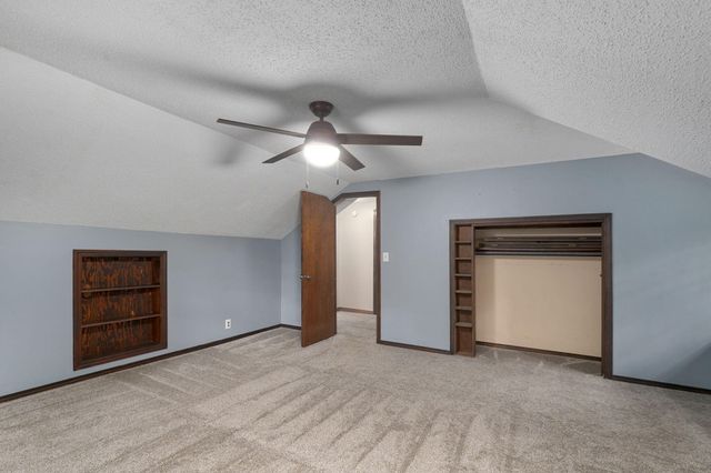 9971 E Farm Road 104, Strafford, MO 65757