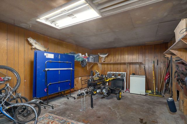 9971 E Farm Road 104, Strafford, MO 65757