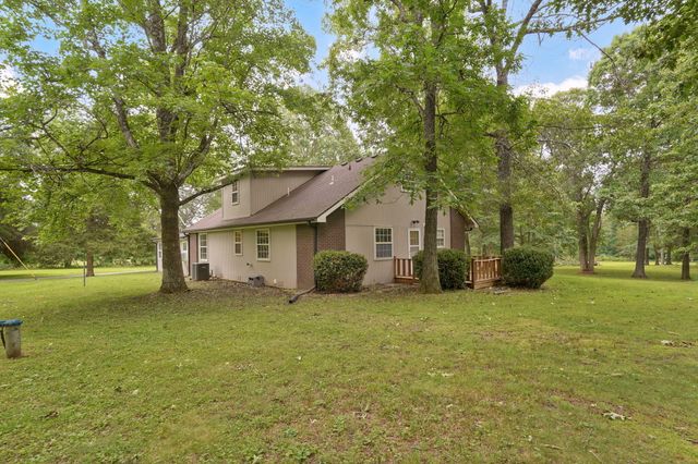 9971 E Farm Road 104, Strafford, MO 65757