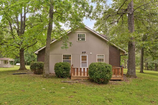 9971 E Farm Road 104, Strafford, MO 65757