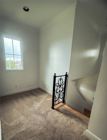 1029 S Crescent Cove, Shreveport, LA 71105