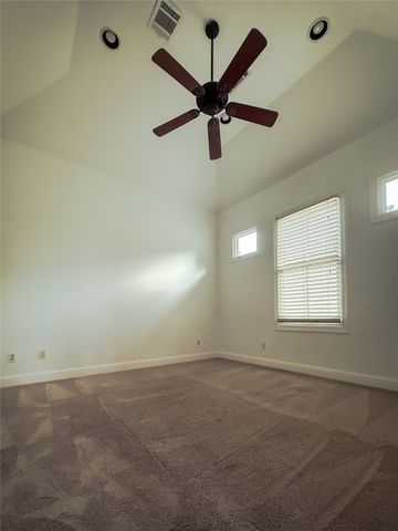 1029 S Crescent Cove, Shreveport, LA 71105