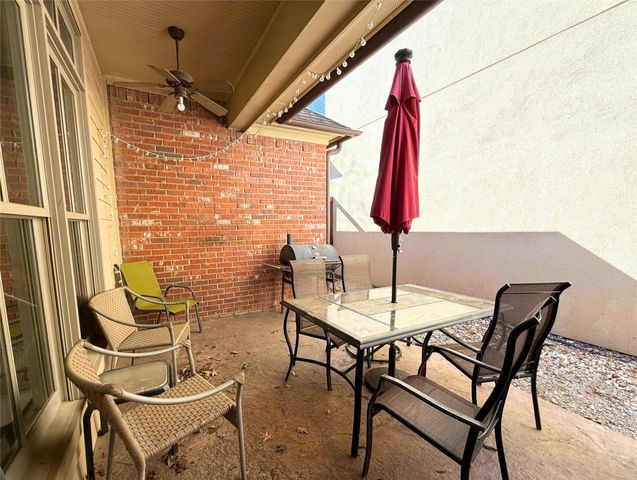 1029 S Crescent Cove, Shreveport, LA 71105