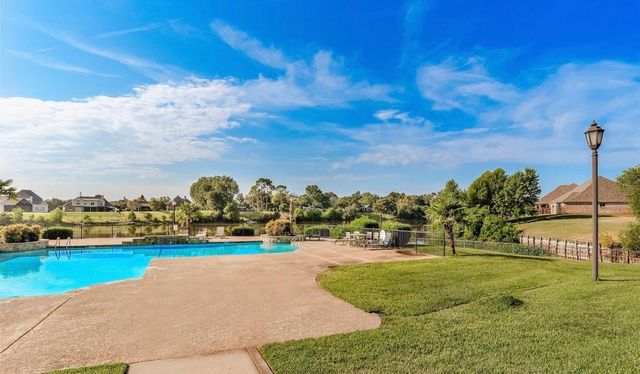 1029 S Crescent Cove, Shreveport, LA 71105