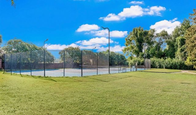 1029 S Crescent Cove, Shreveport, LA 71105